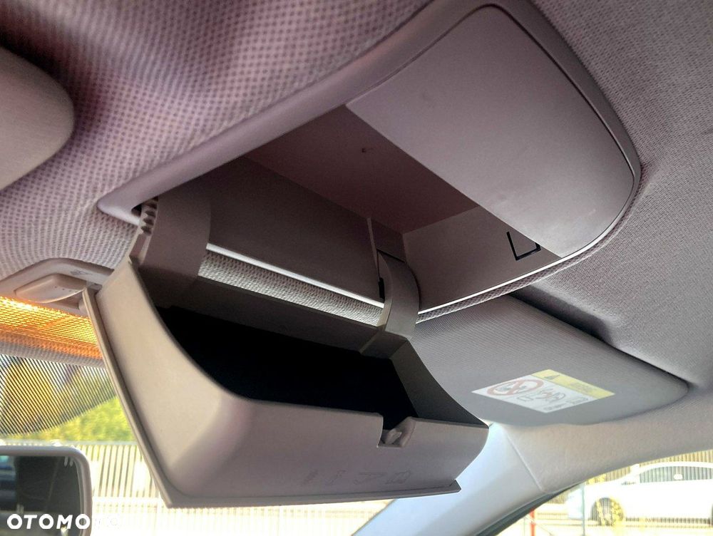 Skoda Fabia 1.0 TSI Active - 27