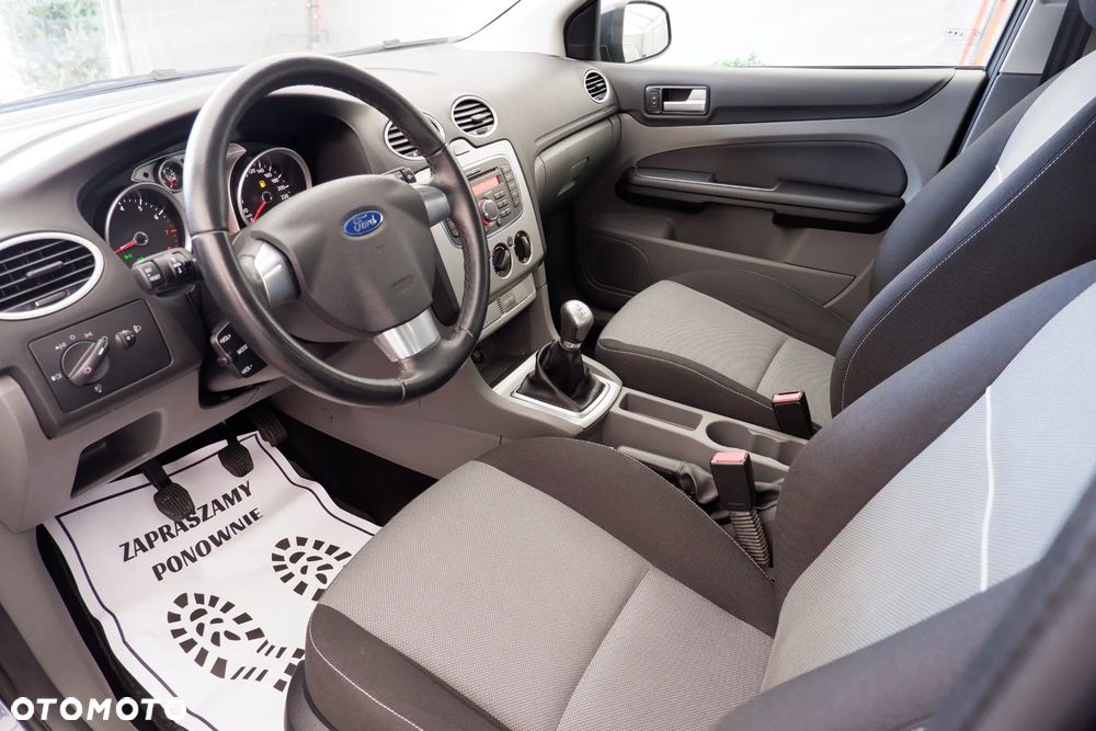 Ford Focus - 9