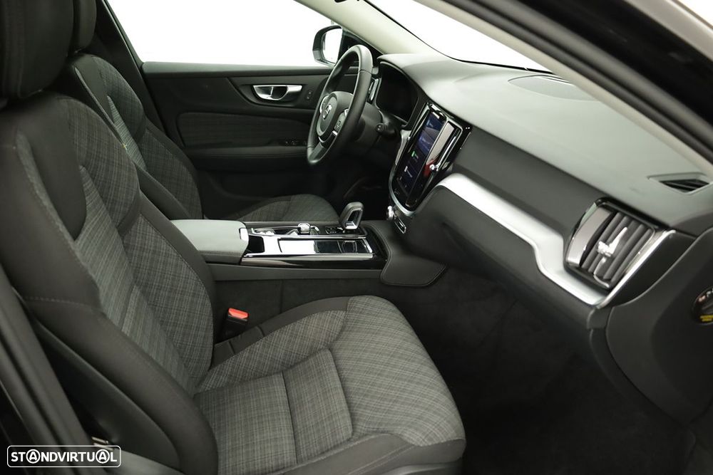 Volvo V60 2.0 T8 AWD TE Plus Bright - 21