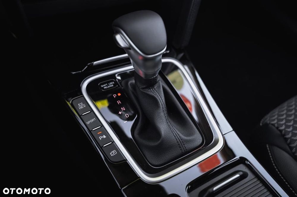 Kia XCeed - 23