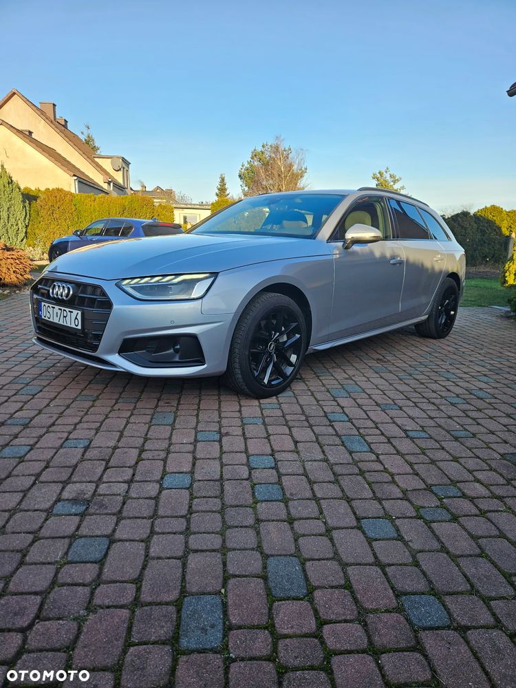 Audi A4 Avant 40 TFSI quattro S tronic - 3