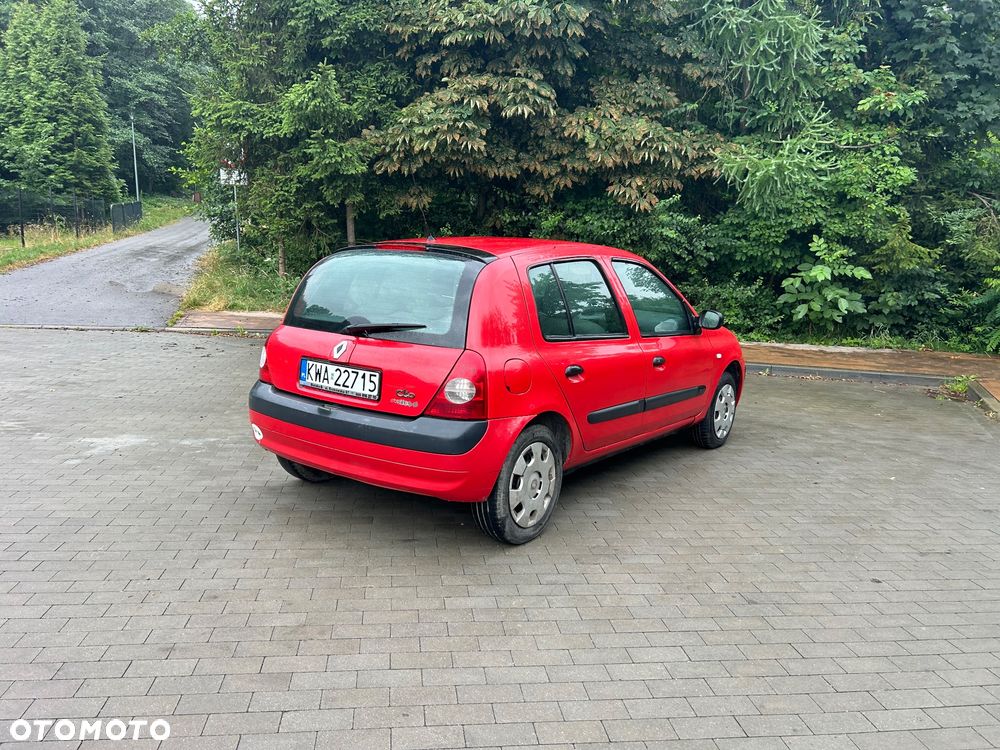 Renault Clio 1.2 16V Authentique - 28