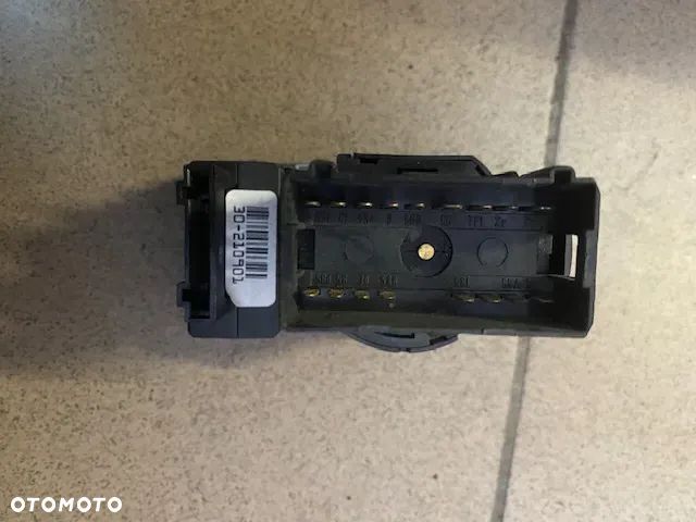 WŁĄCZNIK PRZEŁĄCZNIK ŚWIATEŁ SEAT TOLEDO II 1M1941531K - 3