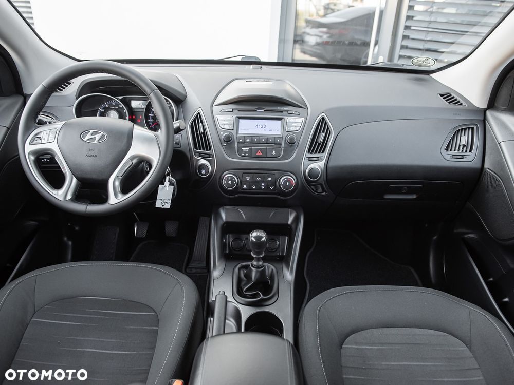 Hyundai ix35 1.6 2WD Style - 24