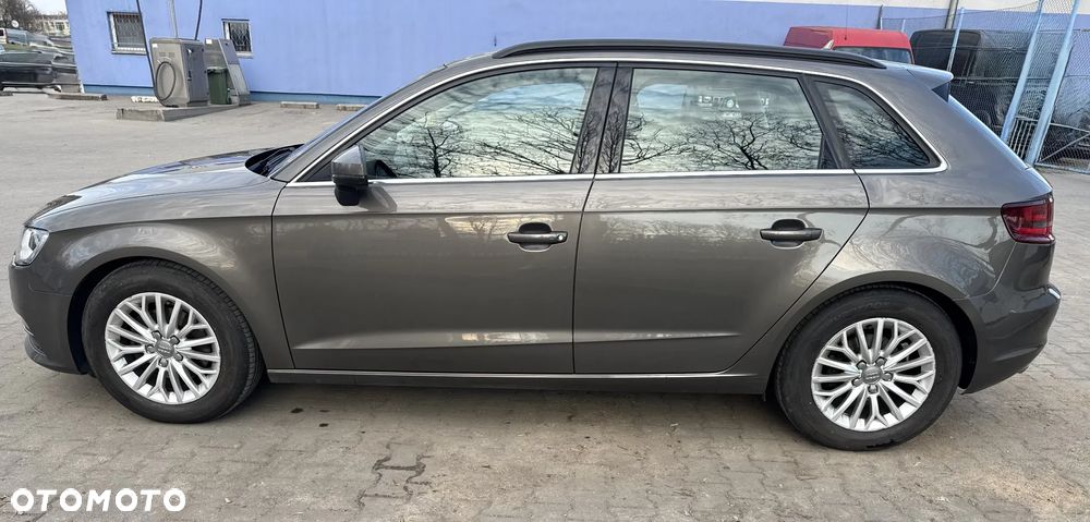 Audi A3 Sportback 2.0 TDI quattro Ambition - 5