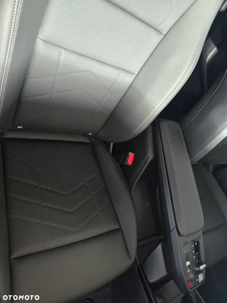 BMW X1 sDrive18i Business Edition - 10