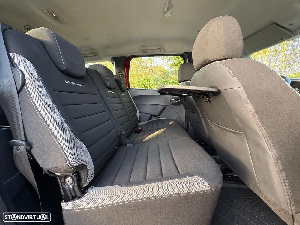 Dacia Lodgy Blue dCi 115 (7L) Stepway - 38