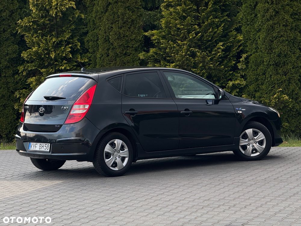 Hyundai i30 i30cw 1.6 CRDi Edition Plus - 4