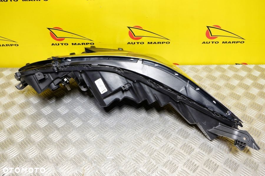 TOYOTA SIENNA 2021- REFLEKTOR LAMPA FULL LED R USA - 5