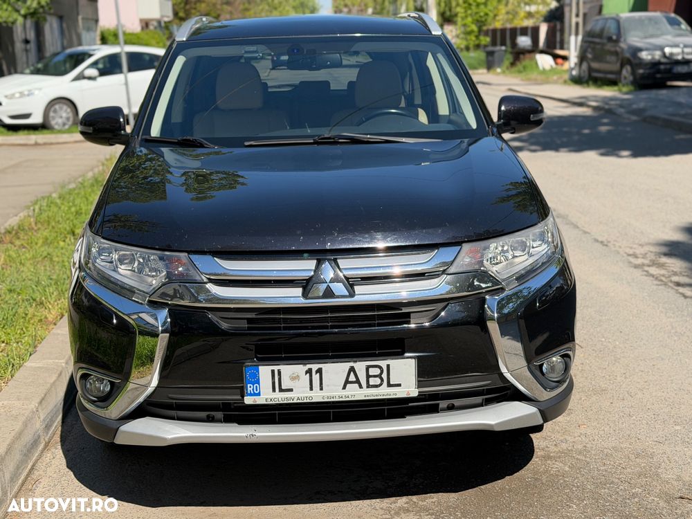 Mitsubishi Outlander 2.2 Litre DI-D AWD Instyle - 1