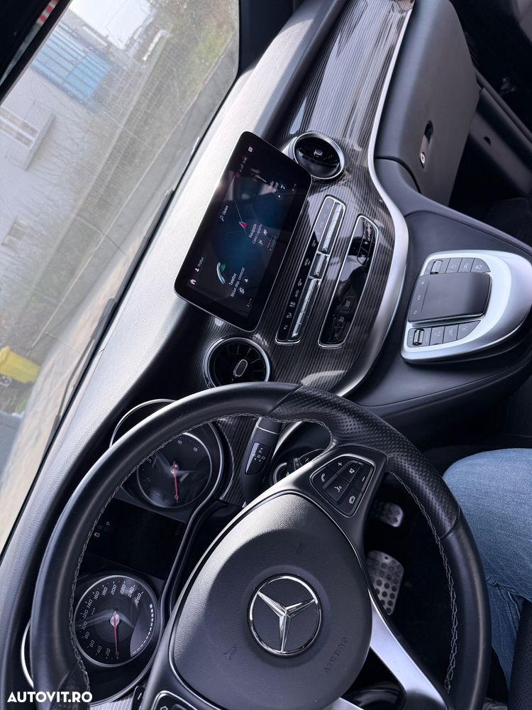 Mercedes-Benz V 300 d Lung - 13