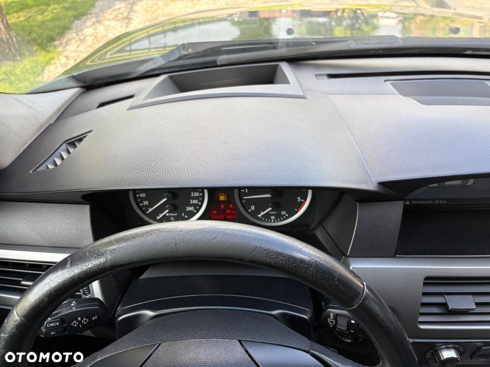BMW Seria 5 - 12