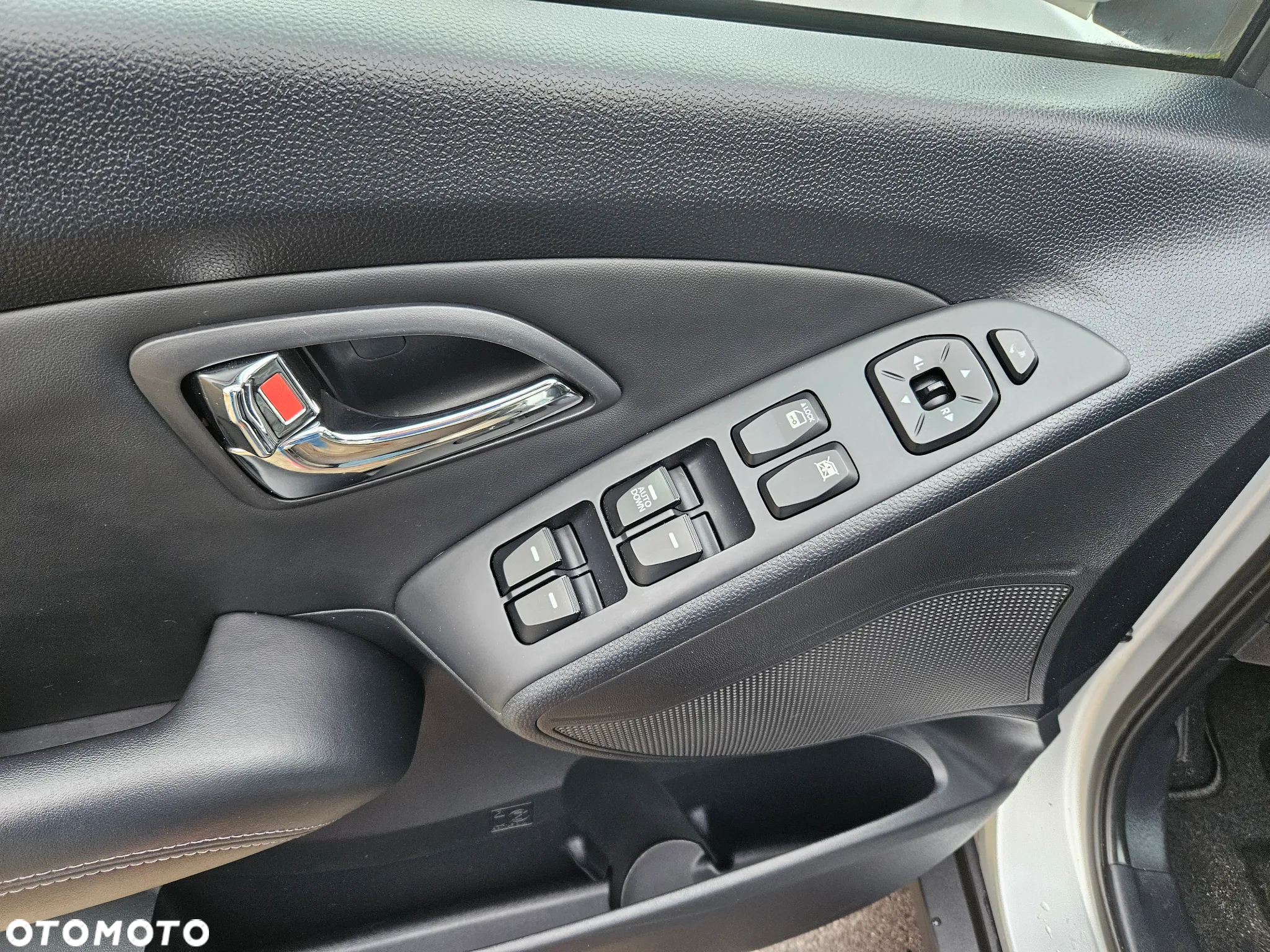 Hyundai ix35 2.0 CRDi Premium 4WD - 12