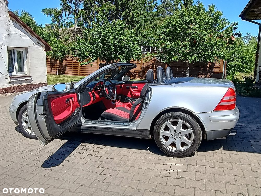 Mercedes-Benz SLK - 11