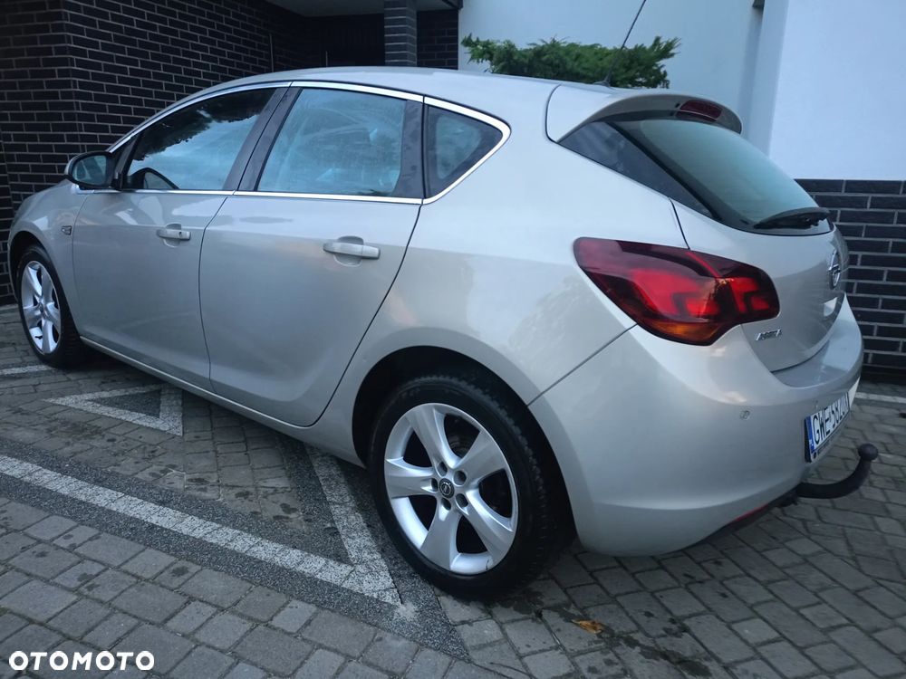 Opel Astra 1.6 Selection 110 Jahre - 5