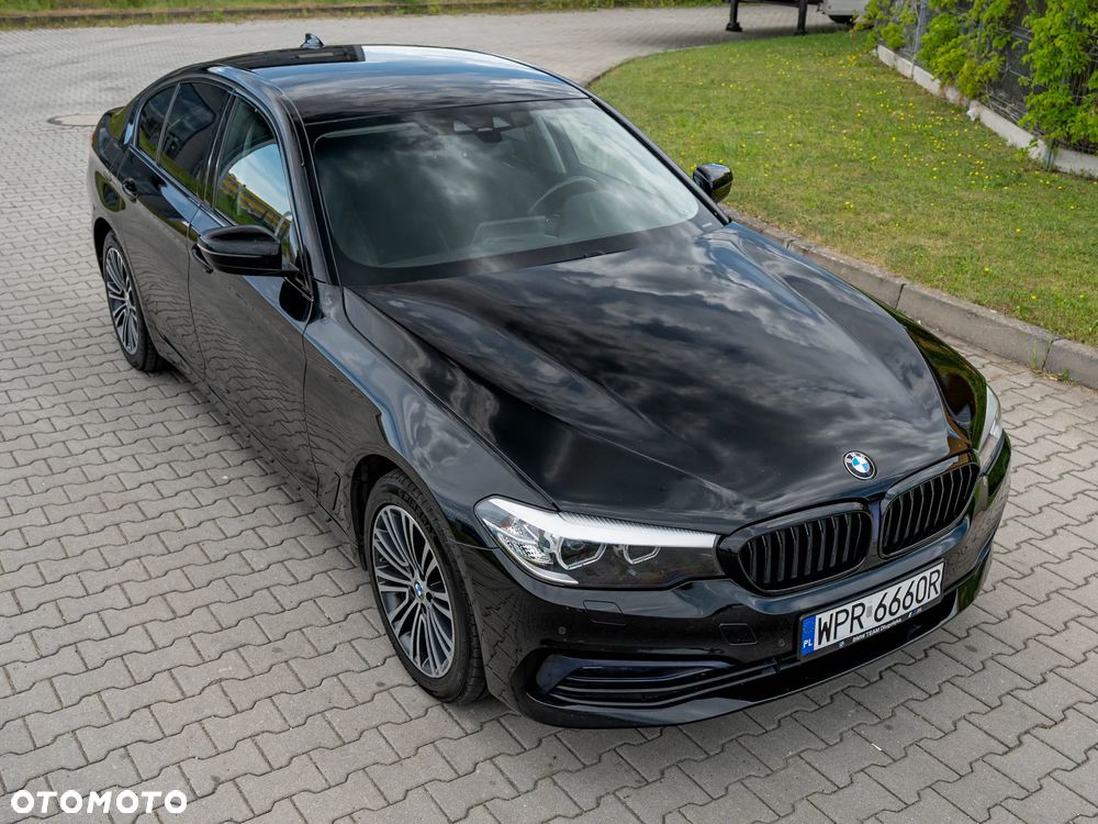 BMW Seria 5 520d Sport Line sport - 9