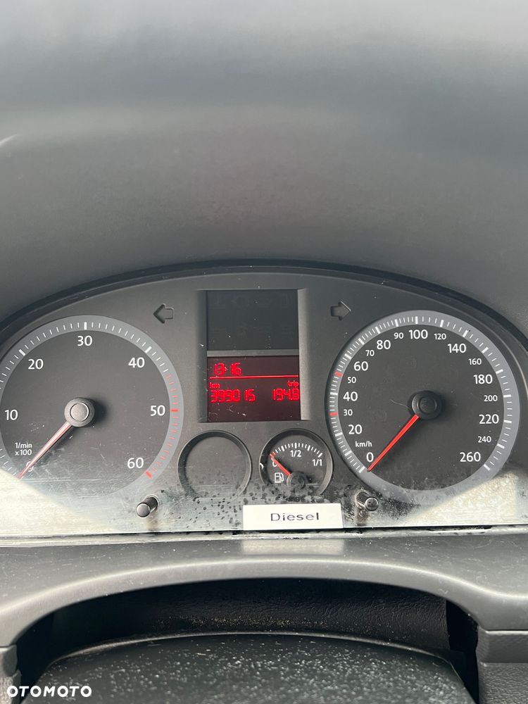 Volkswagen Caddy - 16