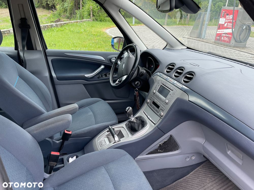 Ford Galaxy 2.0 TDCi DPF Ambiente - 9