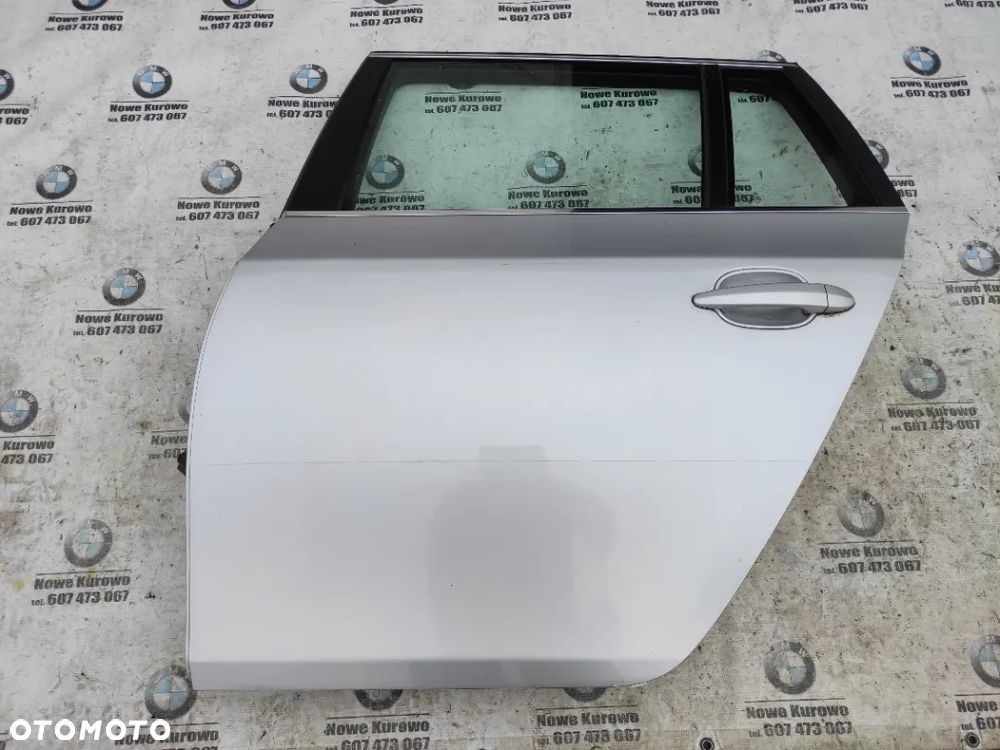 BMW E61 Drzwi Lewe tylne tył Titansilber 354 w kolor