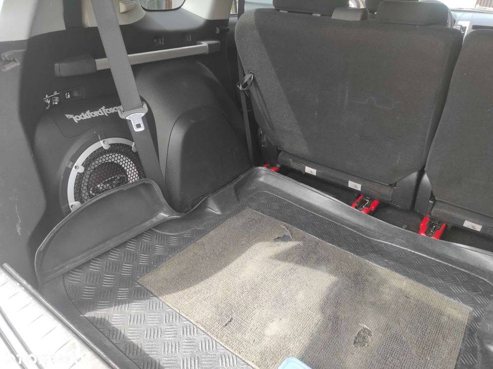 Mitsubishi Outlander 2.2 DID Intense + - 3