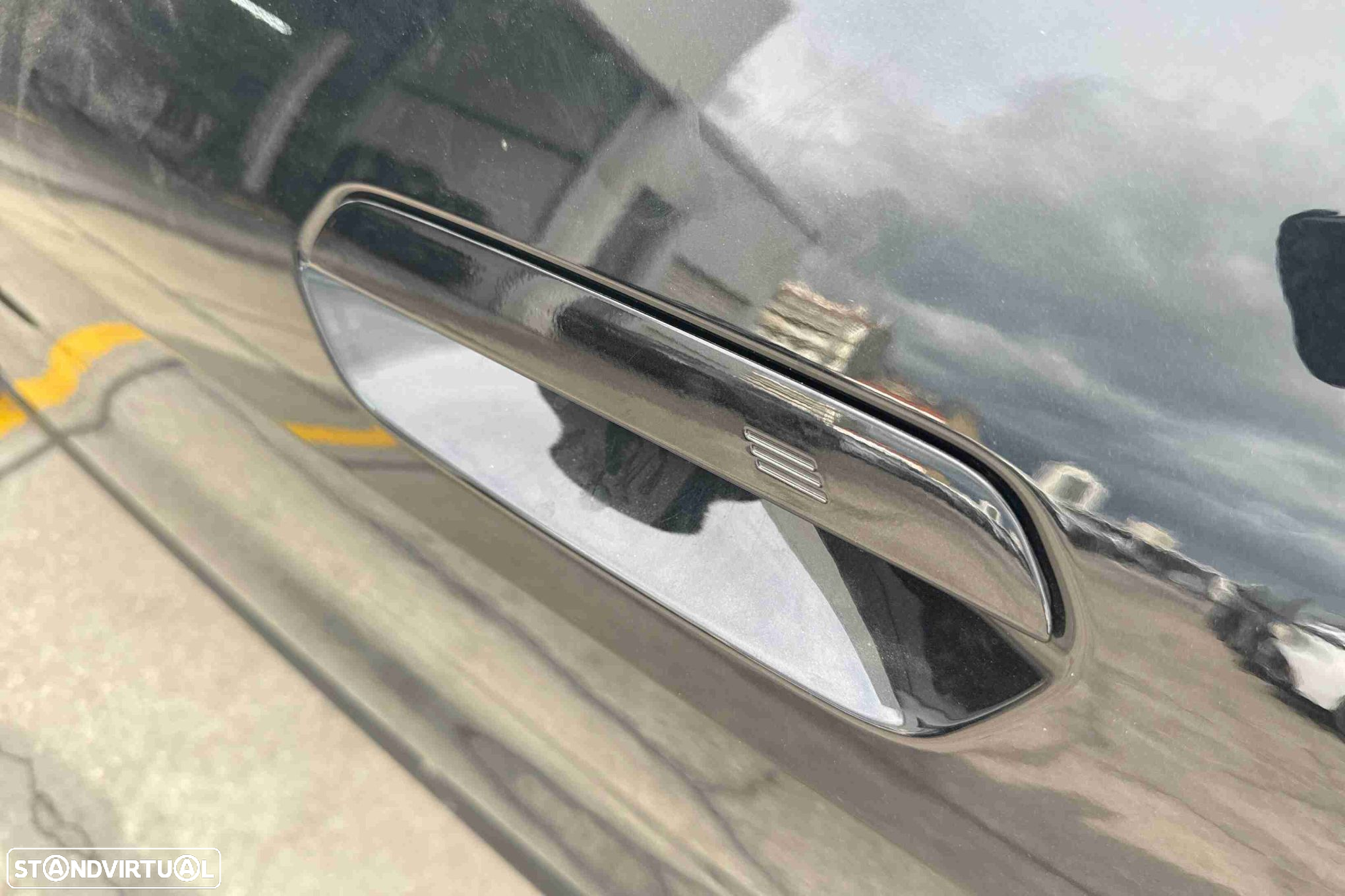 BMW i4 eDrive40 Desportiva M - 3