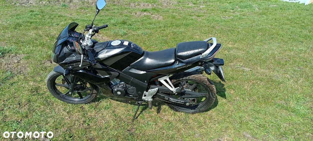 Honda CBR - 3
