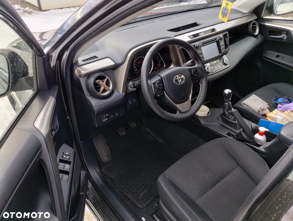 Toyota RAV4 2.0 D-4D 4x4 Edition - 6