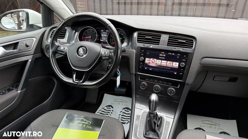 Volkswagen Golf 1.0 TSI DSG Comfortline - 18