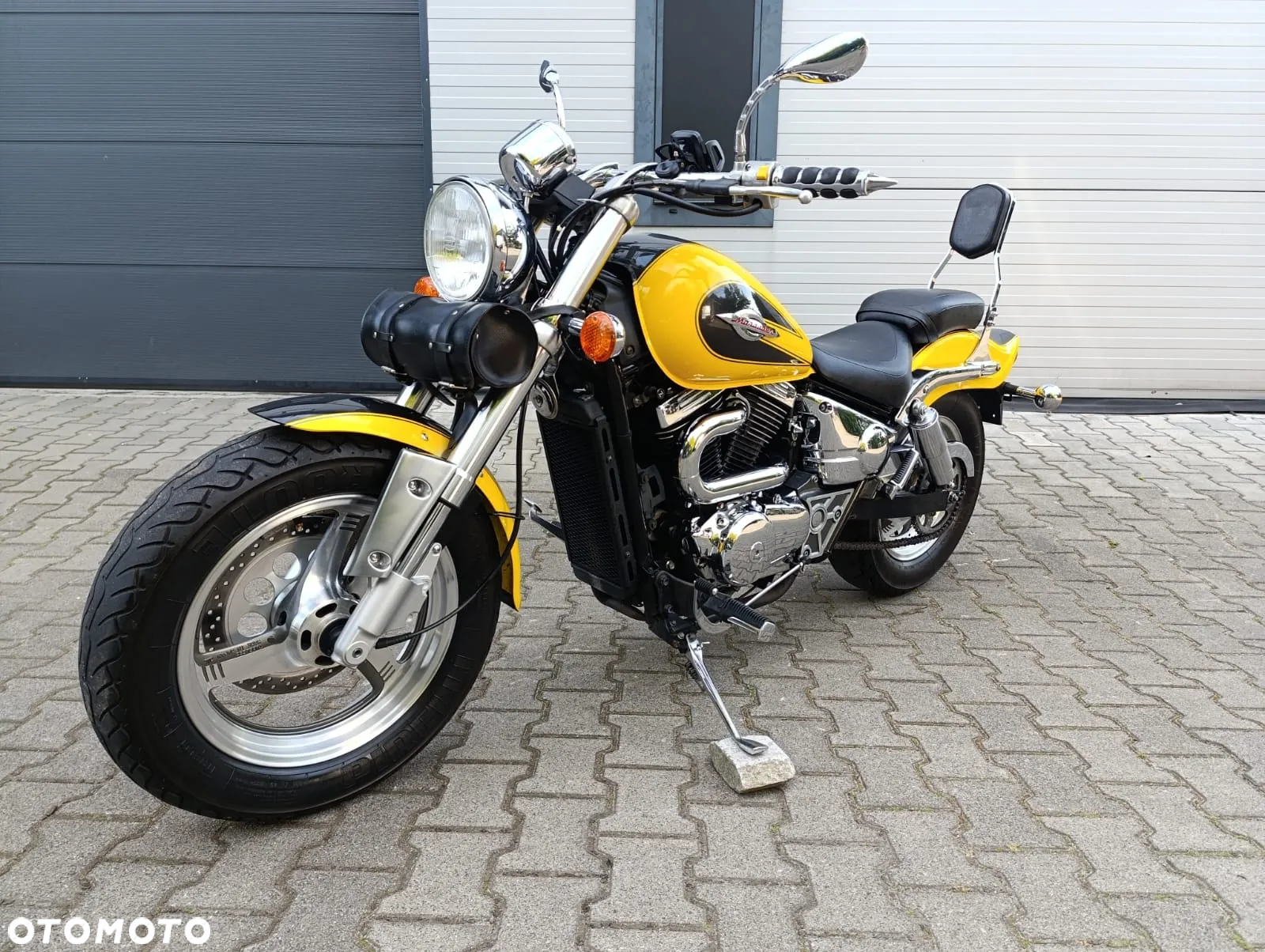 Suzuki Marauder - 6