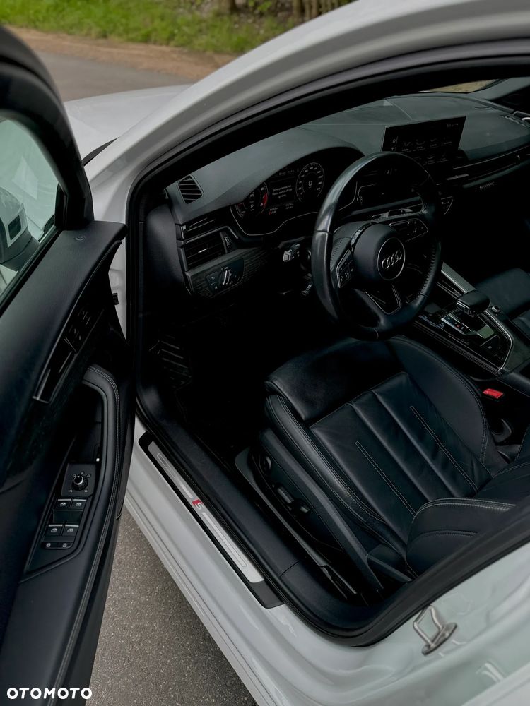 Audi A4 Limousine - 17