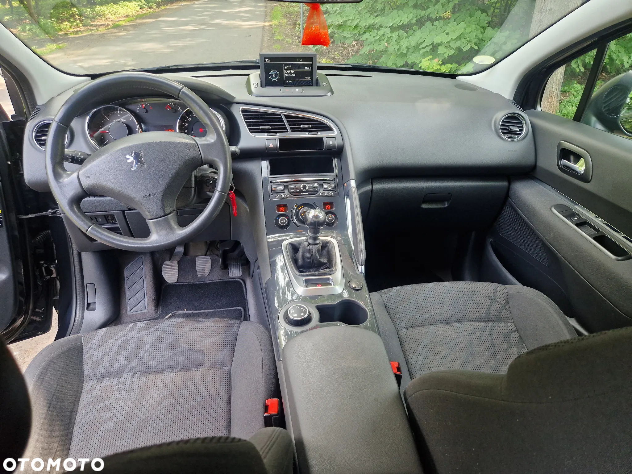 Peugeot 3008 HDi 115 Active - 12