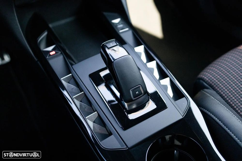 DS DS3 Crossback 1.2 PureTech Performance Line EAT8 - 26