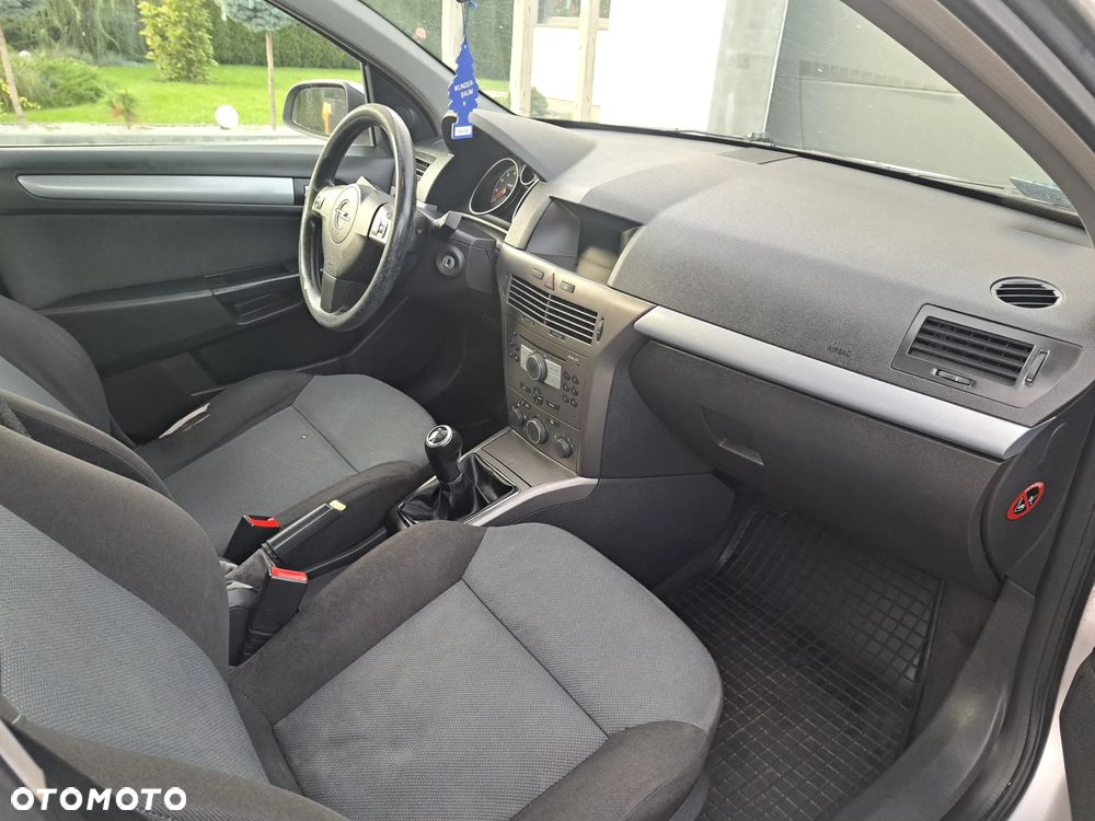 Opel Astra - 10