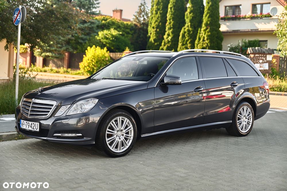 Mercedes-Benz Klasa E 250 CDI DPF 4Matic BlueEFFICIENCY 7G-TRONIC - 7