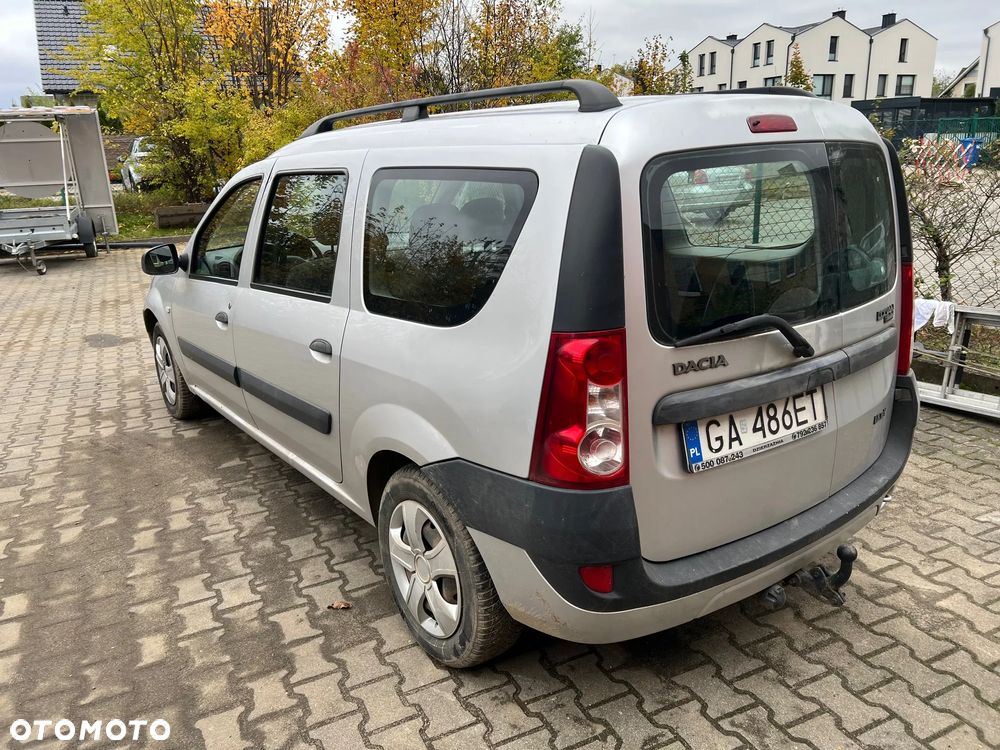 Dacia Logan - 4