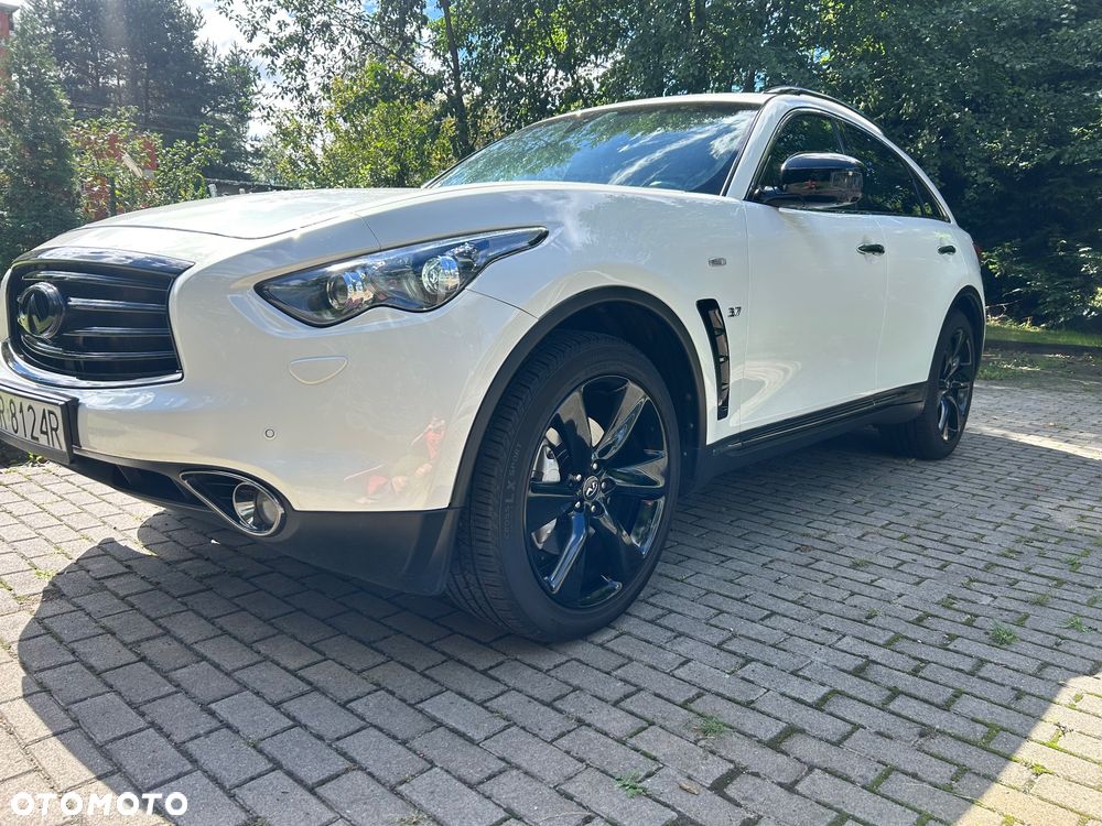 Infiniti Q70 3.7 S Premium - 1