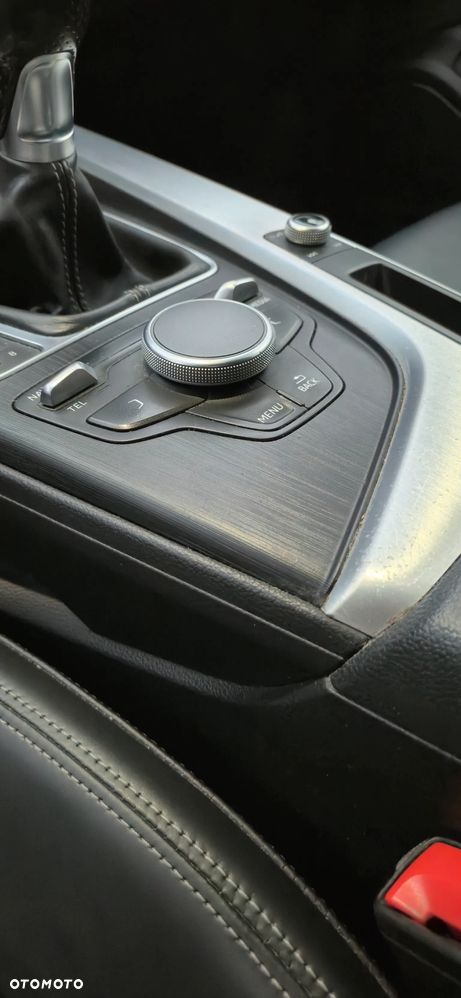 Audi A4 Limousine 2.0 TDI ultra sport - 17