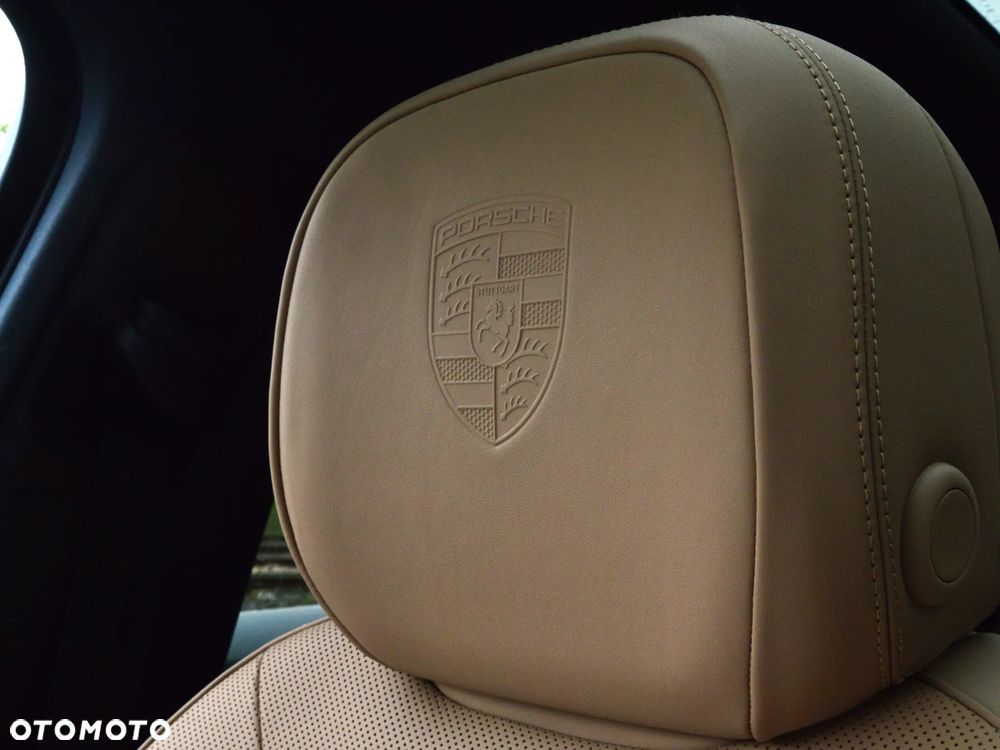 Porsche Cayenne E-Hybrid PHEV - 17