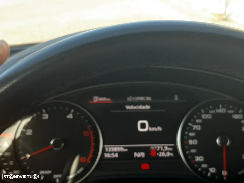 Audi A4 Avant 30 TDI S tronic - 35