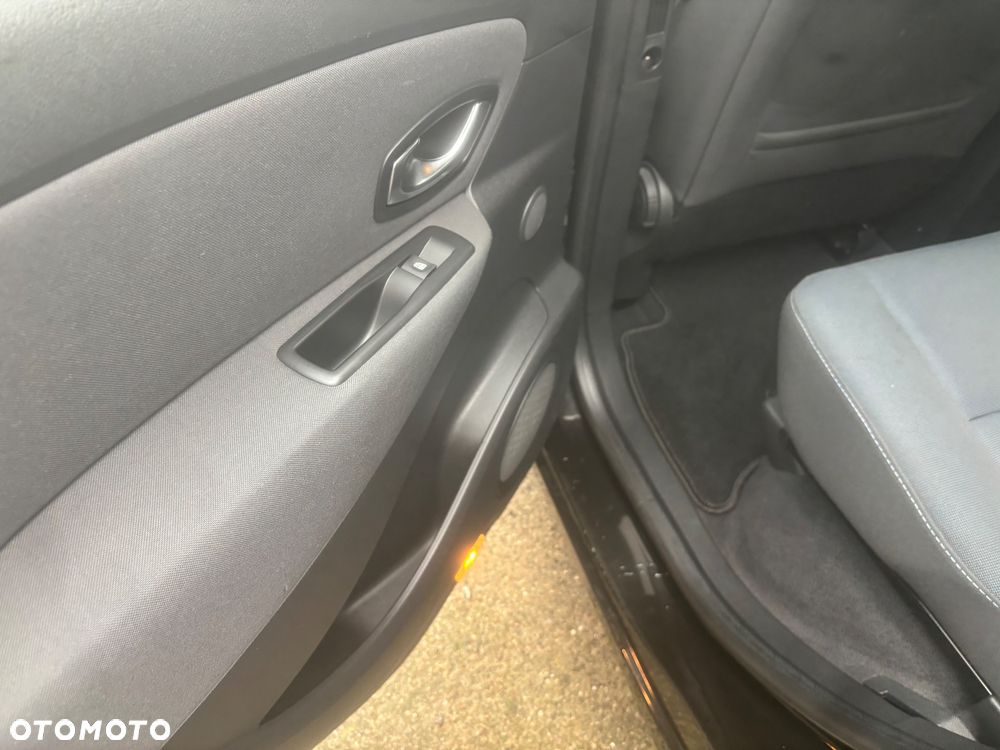 Renault Scenic TCe 130 Dynamique - 25