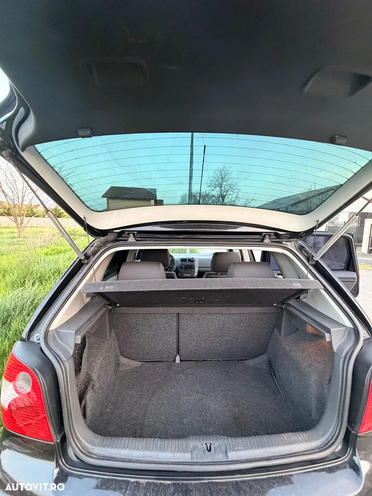 Volkswagen Polo 1.4TDI Basis - 6