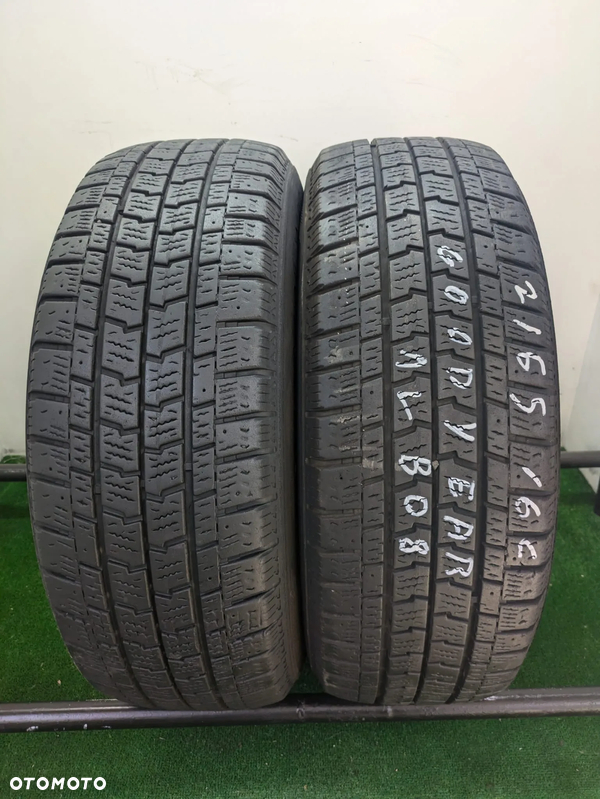 215 65 16C Goodyear Cargo ultra grip