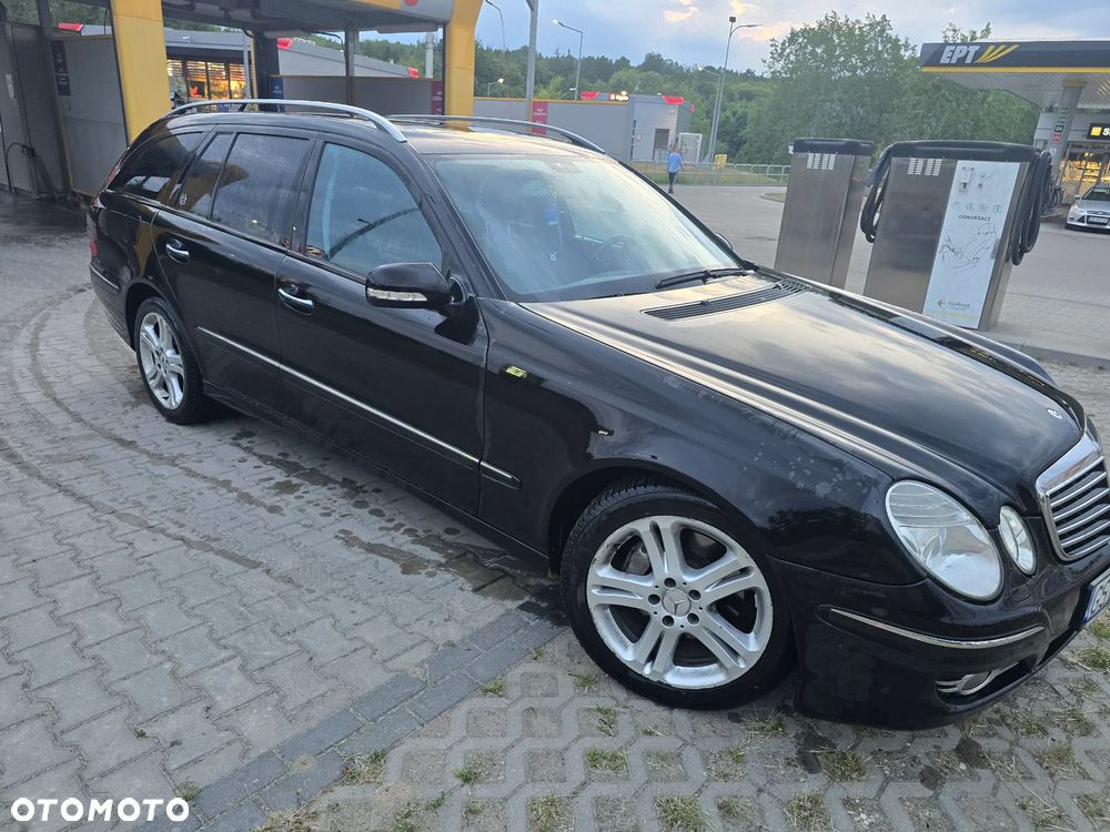 Mercedes-Benz Klasa E - 9