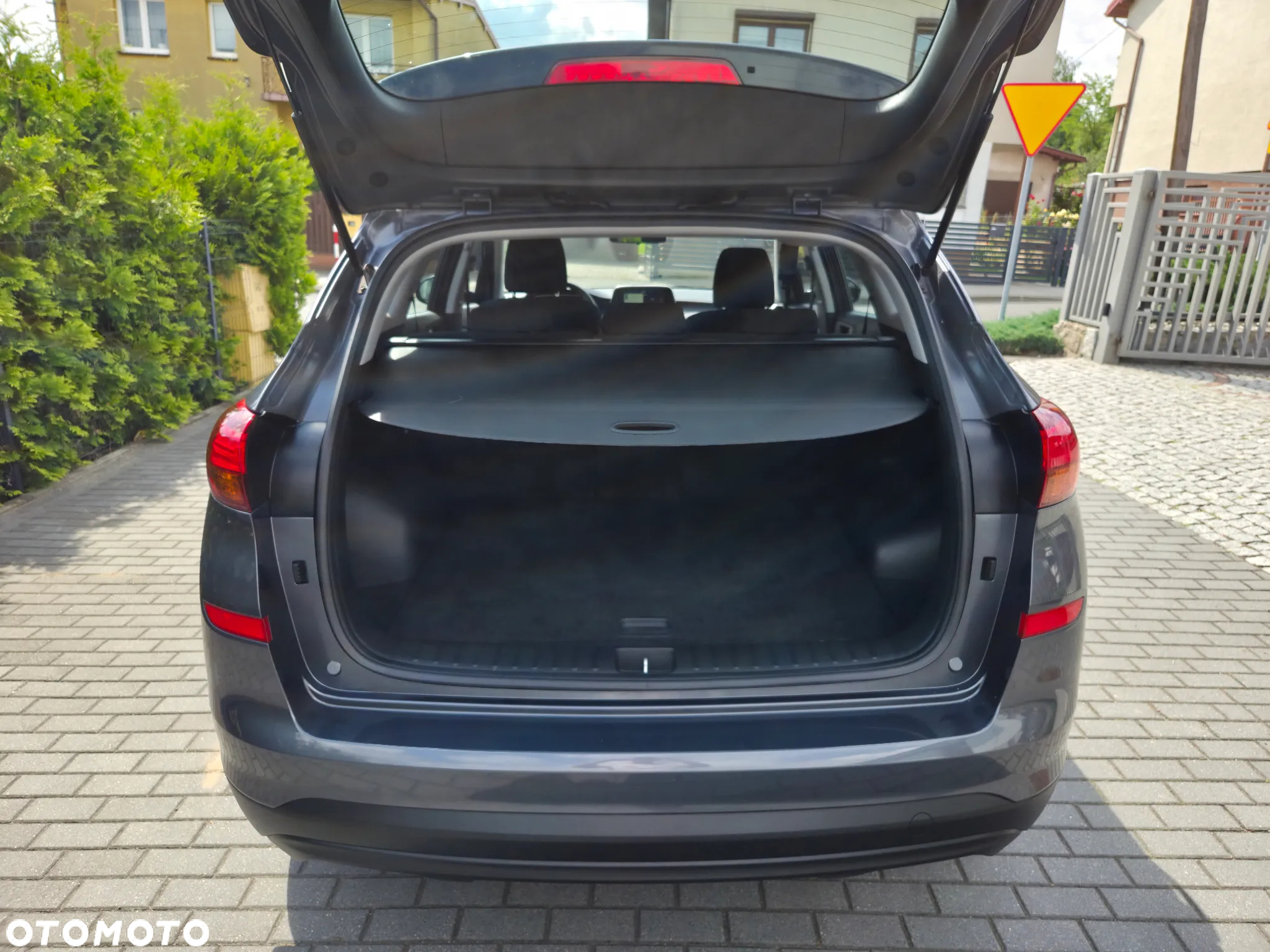 Hyundai Tucson 1.6 GDi 2WD Style - 11