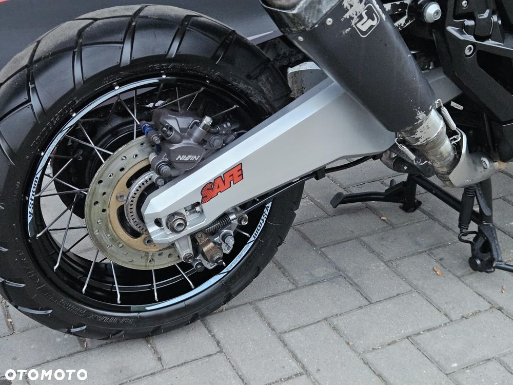 Honda X-ADV - 24