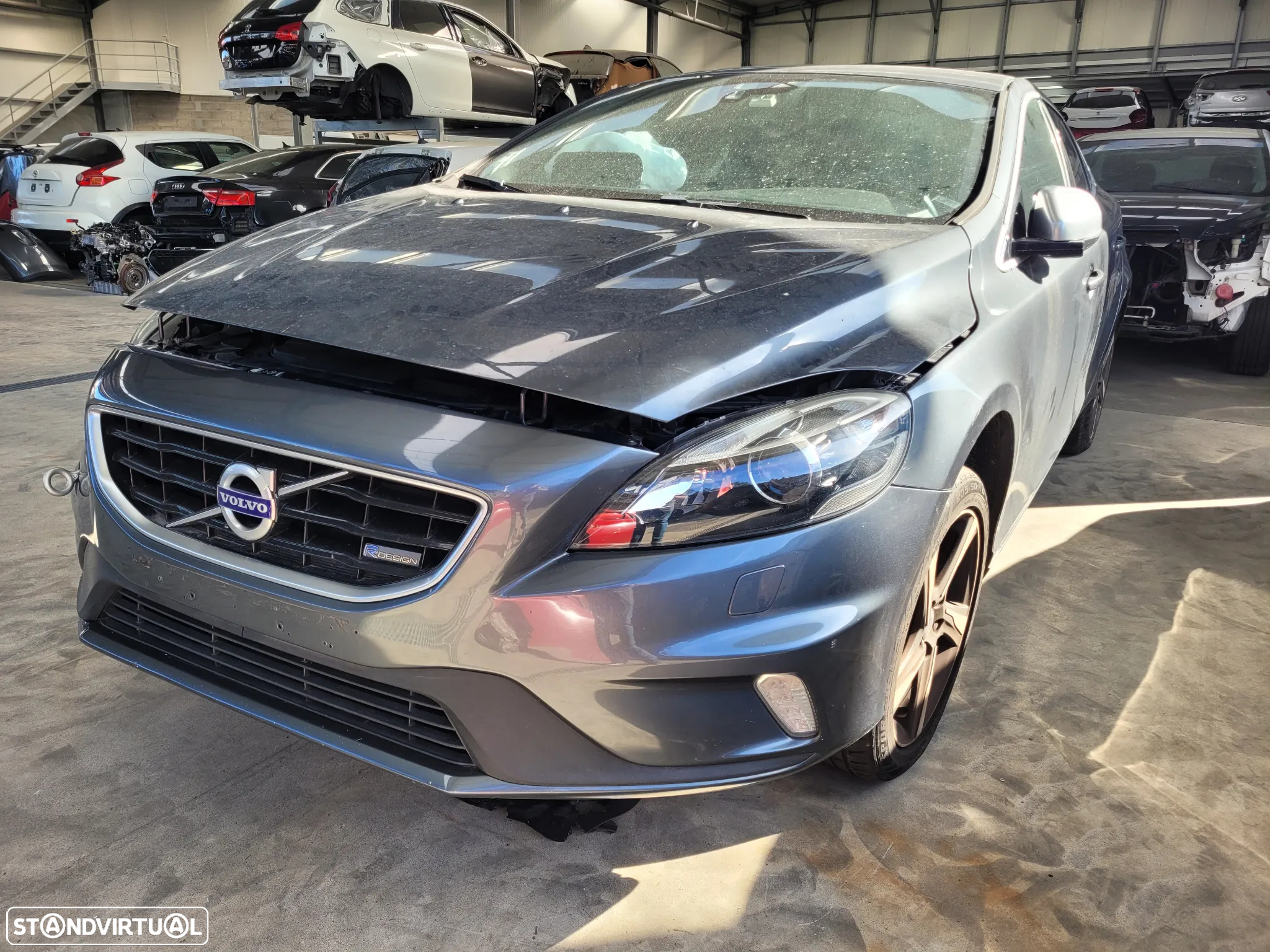 Volvo V40 R-Design 2015 para peças - 2
