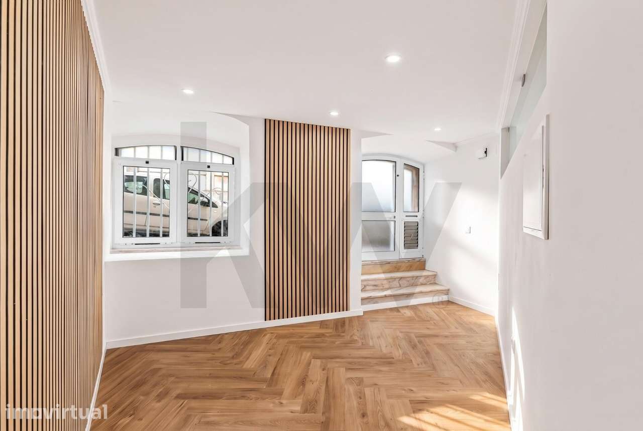Apartamento T2 com logradouro completamente remodelado à venda na Este - Grande imagem: 3/37