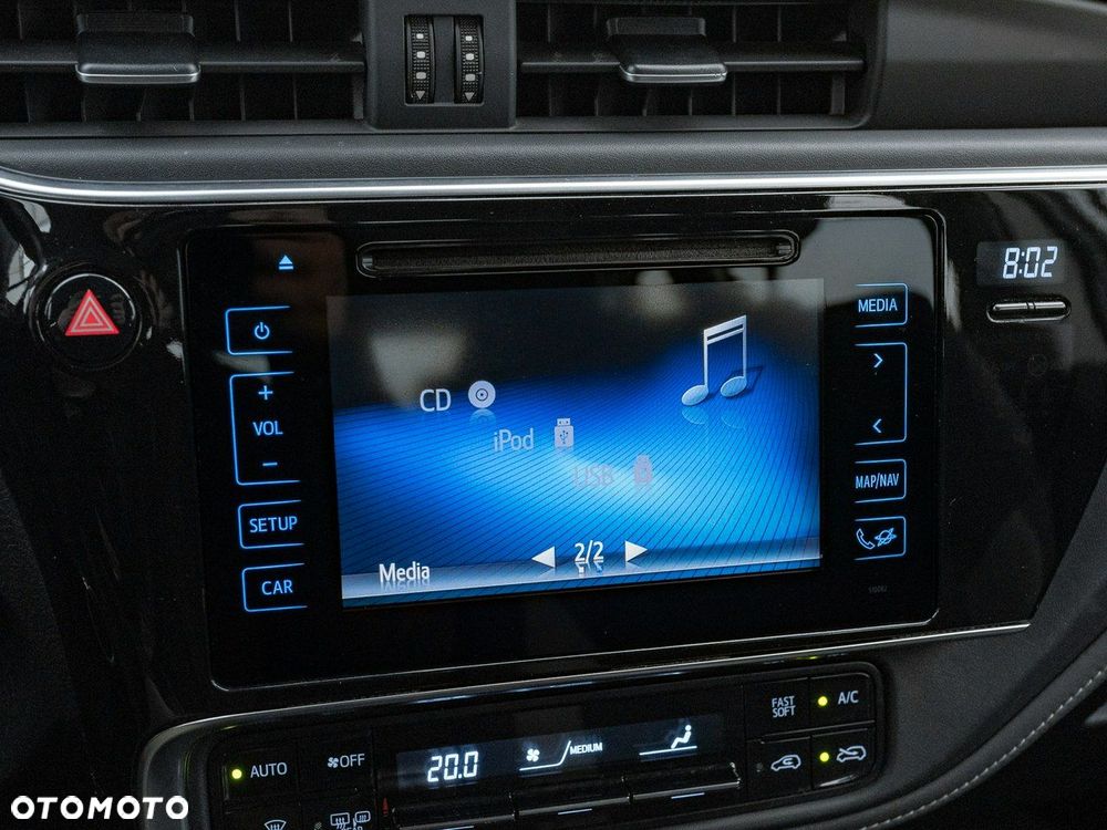 Toyota Auris 1.6 Premium - 23