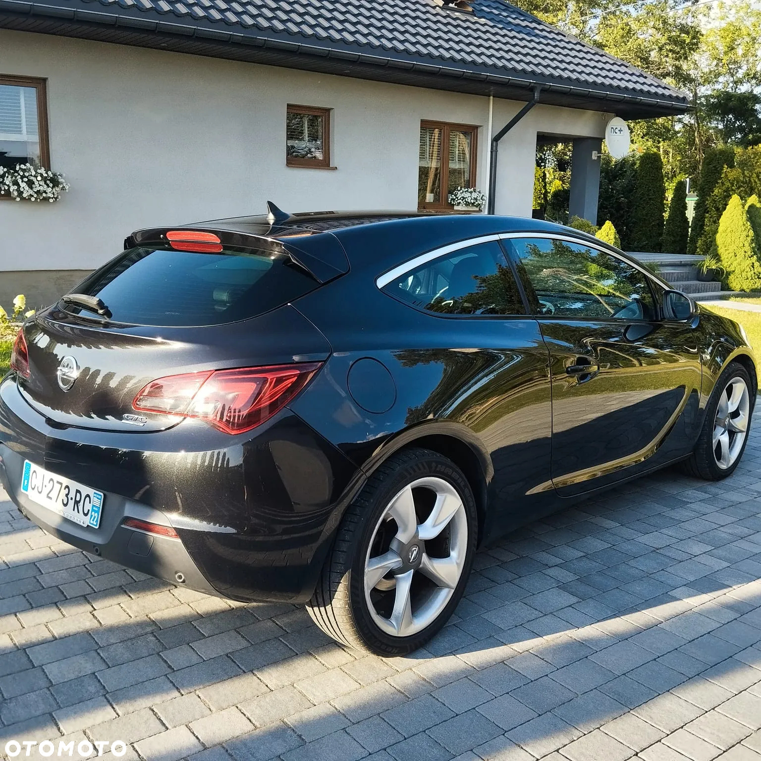 Opel Astra GTC 1.4 Turbo - 25