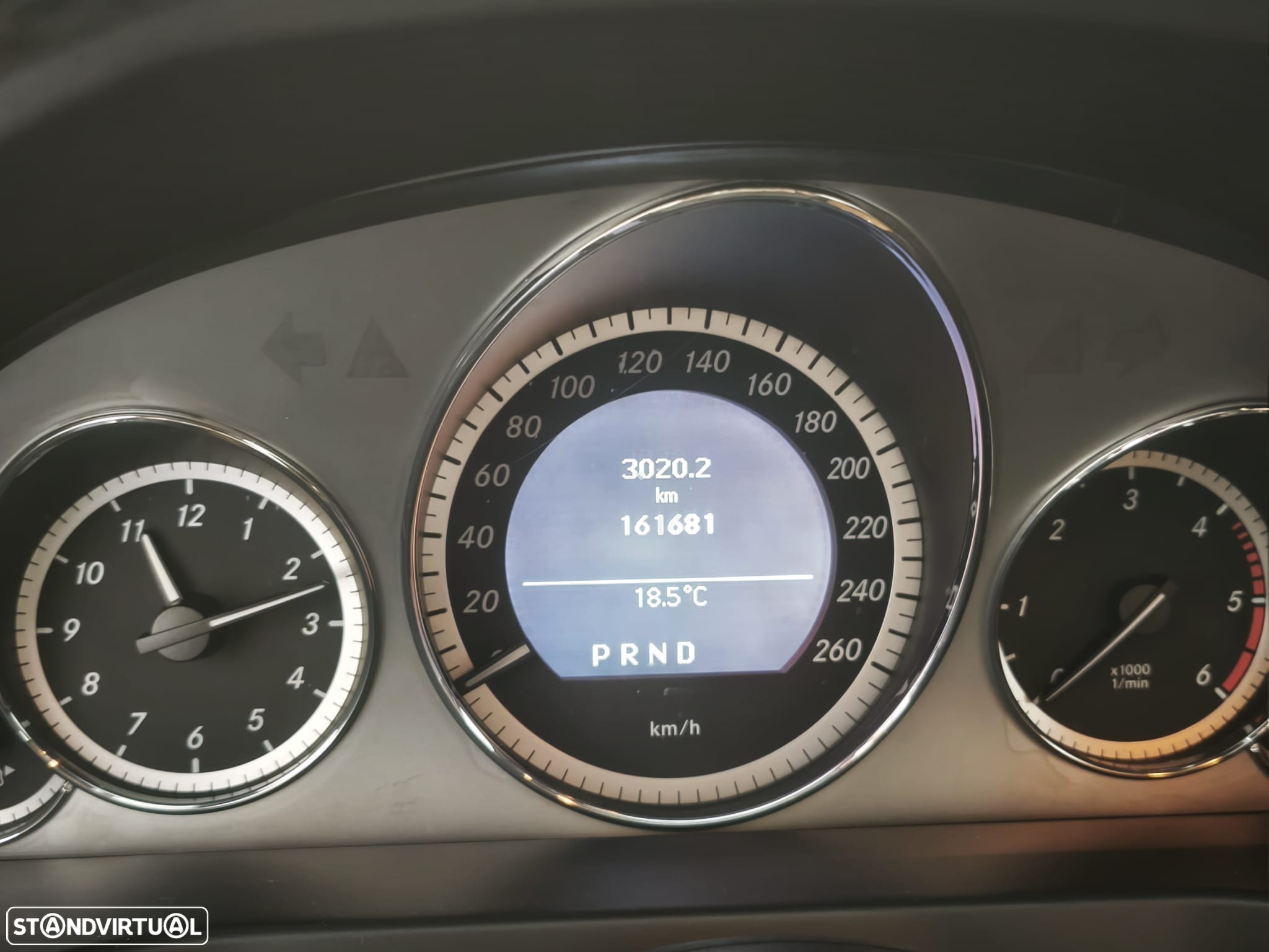 Mercedes-Benz E 350 CDi Avantgarde BlueEfficiency Auto - 23
